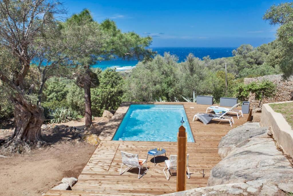 Villa Bodri, Maison En Pierre Avec Vue Mer Et Piscine Chauffee Л'Иль-Рус Экстерьер фото